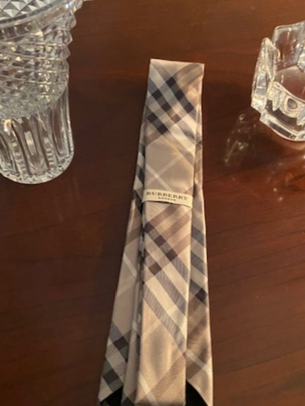 BURBERRY Silk Tie in Iconic Archive Beige Plaid-Like New - Picture 3 of 6